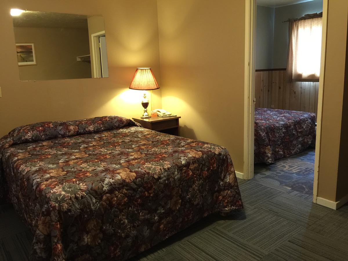 Hillcrest Motel Manning エクステリア 写真